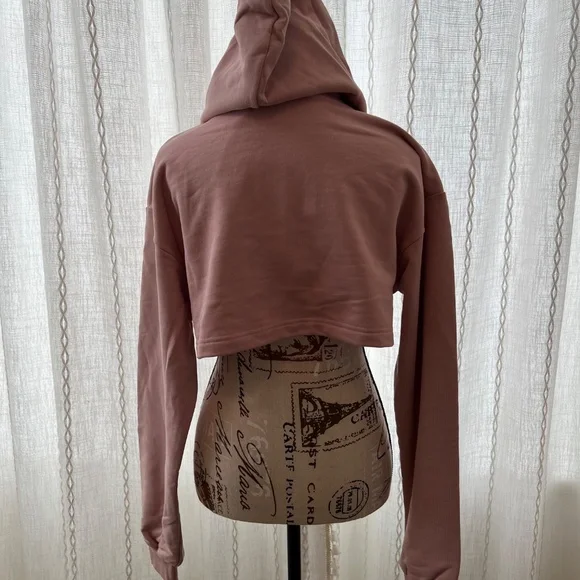 Chiara Ferragni dusty pink cropped hoodie - Picture 3 of 5